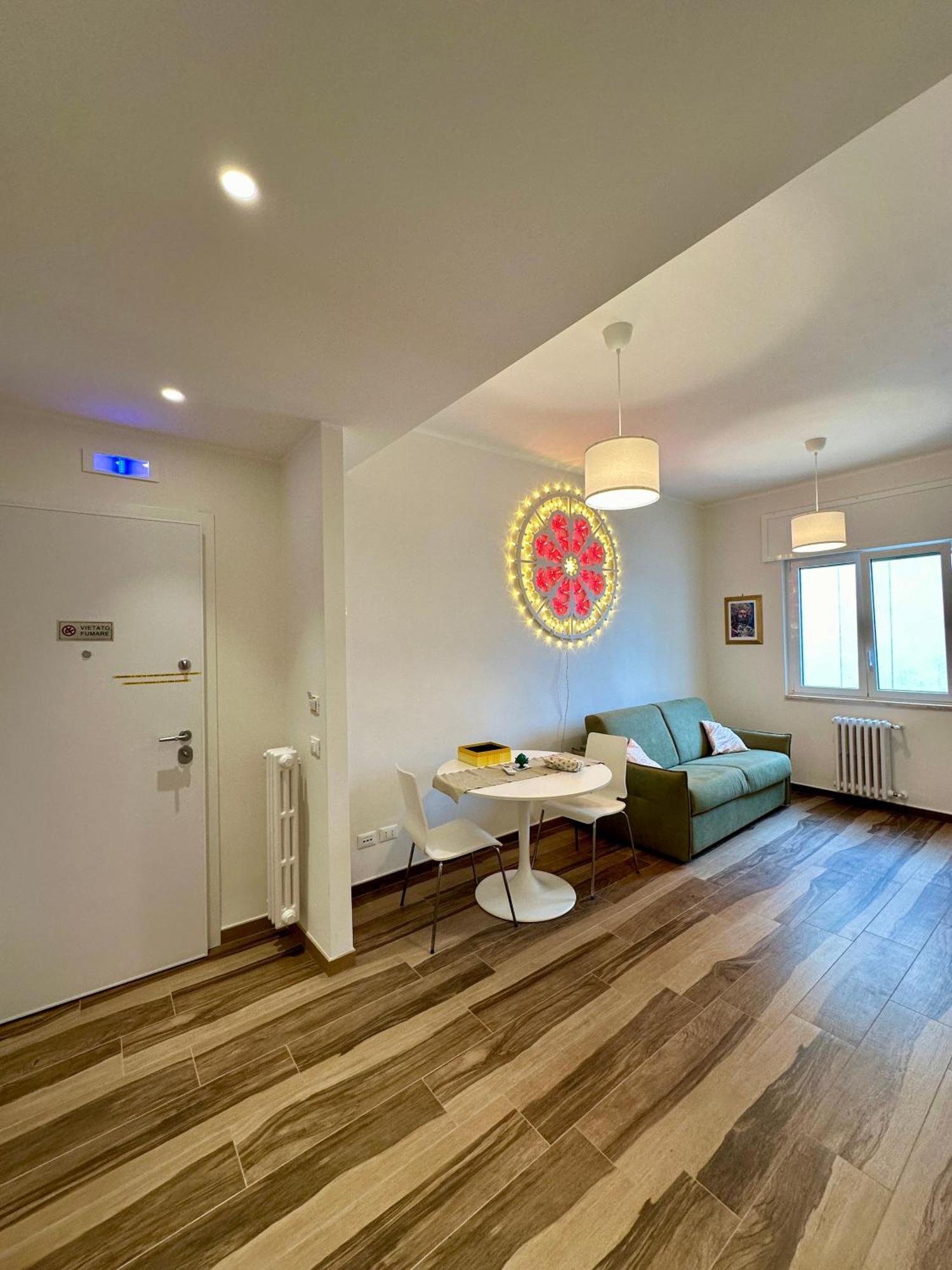 Rainbow Luxury Home Bari - Sea View Kültér fotó